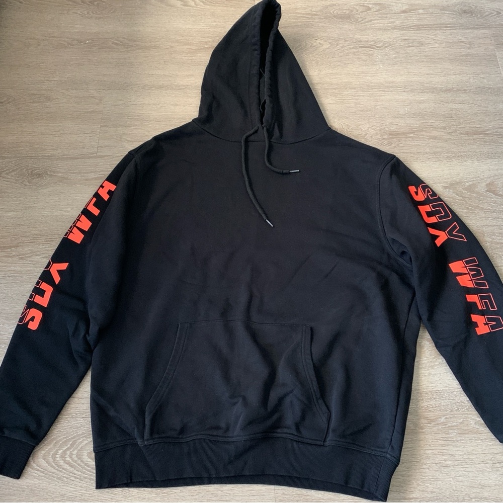 White Fox Boutique x Sarah's Day Black Hoodie Size L
